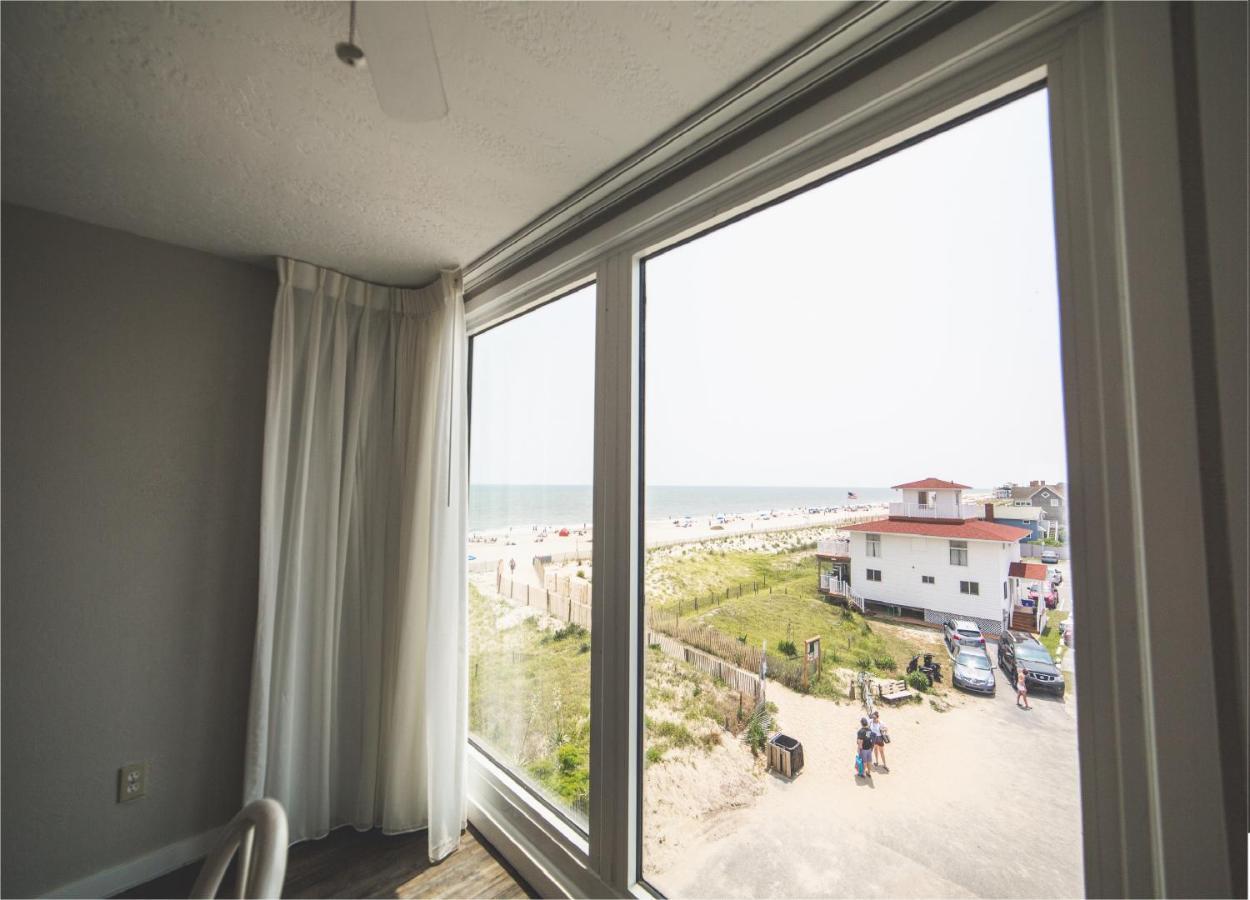 Surf Club Oceanfront Hotel Dewey Beach Exterior photo