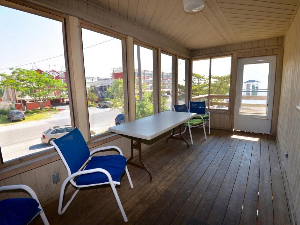 Surf Club Oceanfront Hotel Dewey Beach Exterior photo