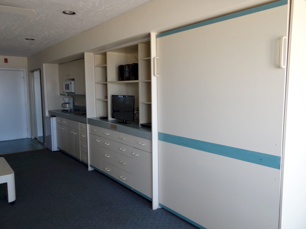 Surf Club Oceanfront Hotel Dewey Beach Exterior photo