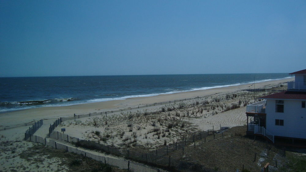 Surf Club Oceanfront Hotel Dewey Beach Exterior photo