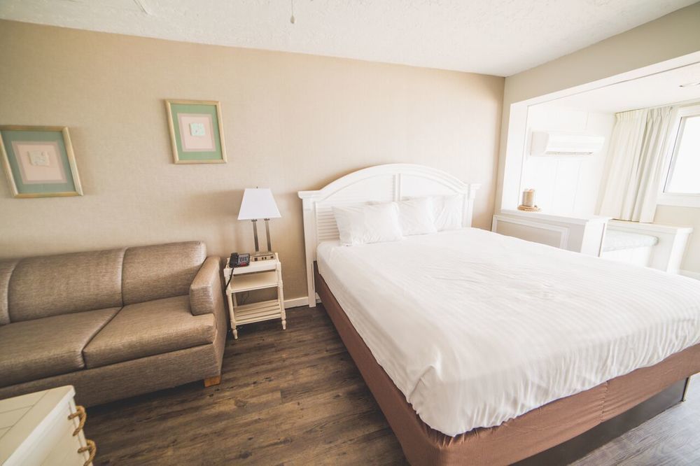 Surf Club Oceanfront Hotel Dewey Beach Exterior photo