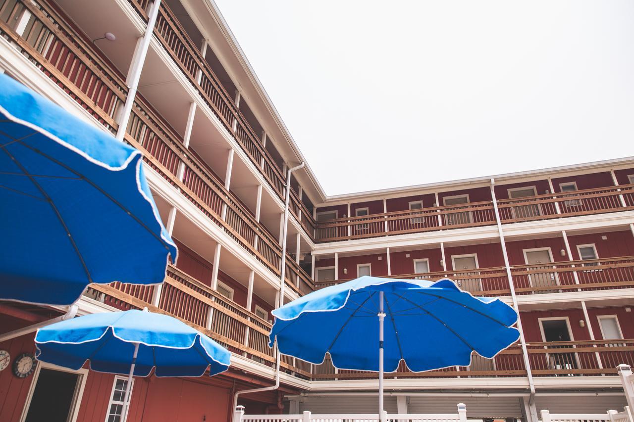 Surf Club Oceanfront Hotel Dewey Beach Exterior photo