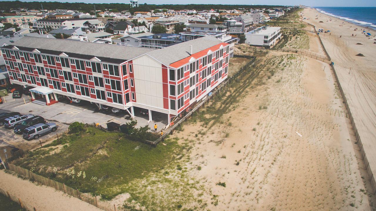 Surf Club Oceanfront Hotel Dewey Beach Exterior photo